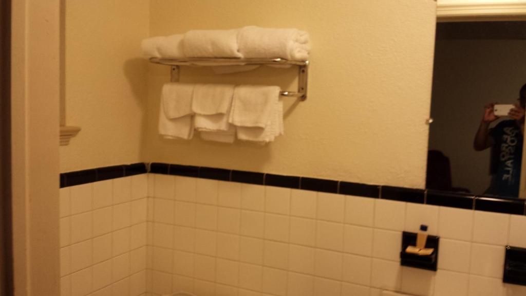 Red Carpet Inn & Suites New Cumberland Værelse billede