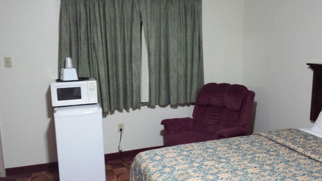 Red Carpet Inn & Suites New Cumberland Værelse billede